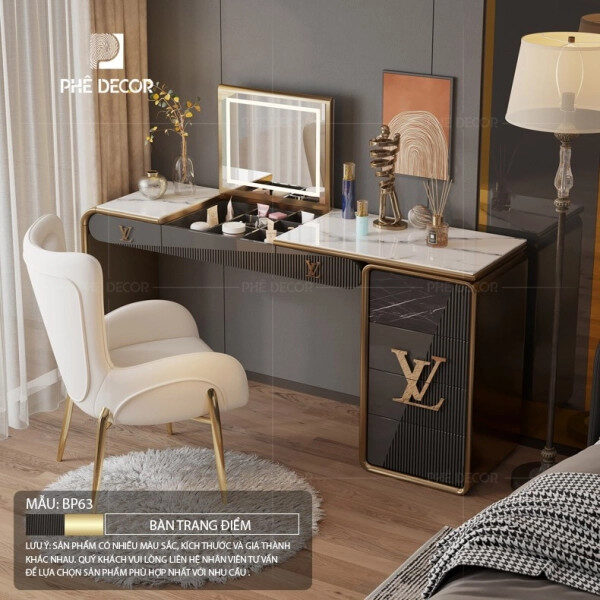 Hình ảnh bàn trang điểm có thiết kế gương gấp